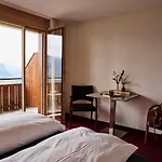 Auszeit-hotel Z Aeschiried Gasthuis Aeschi Bei Spiez